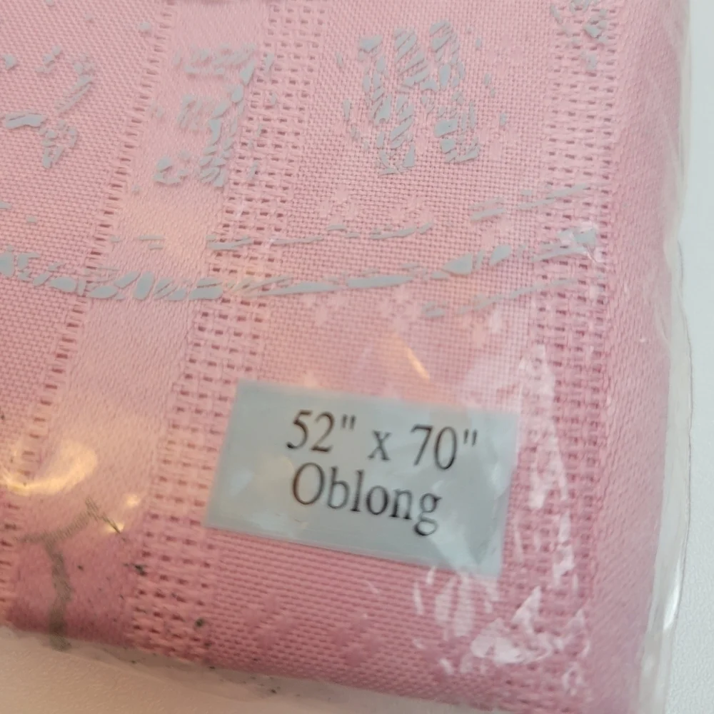 Pink tablecloth oblong
